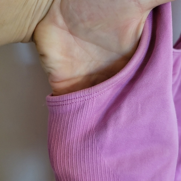 New Balance Tank Top Built in Bra Racerback Pink S Small - Picture 6 of 9